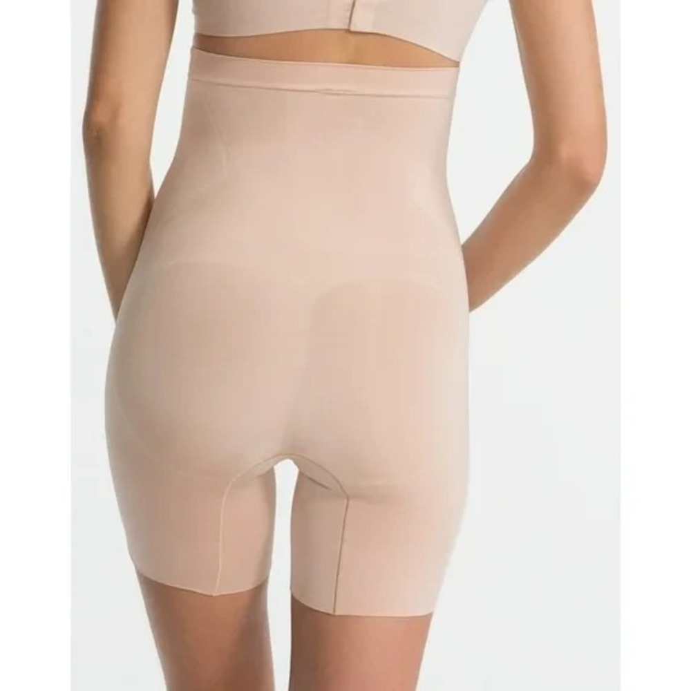 Spanx Shapewear Oncore High-Waisted Mid-Thigh Short Nude Compression Size Large - Picture 1 of 14